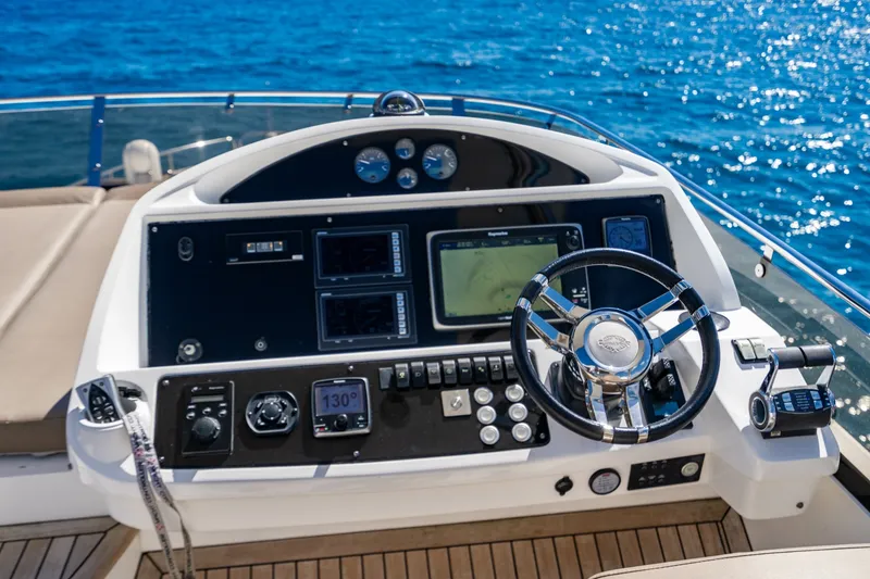 Slide: The Image of Sunseeker Manhattan 73 2014 - 6566016