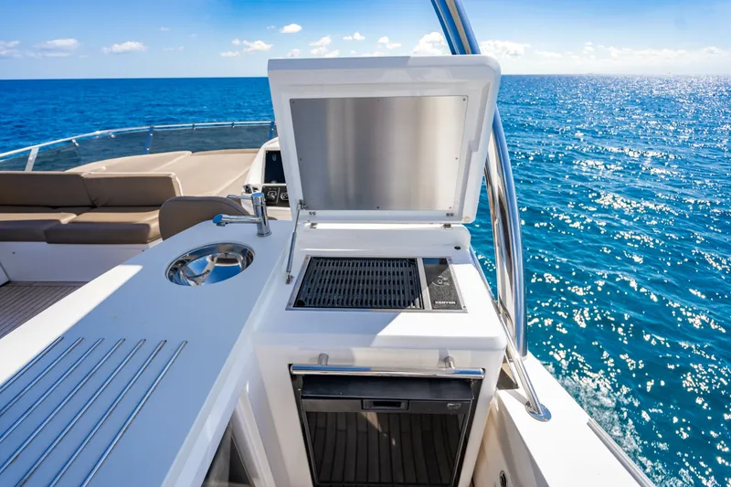 Slide: The Image of Sunseeker Manhattan 73 2014 - 6566018