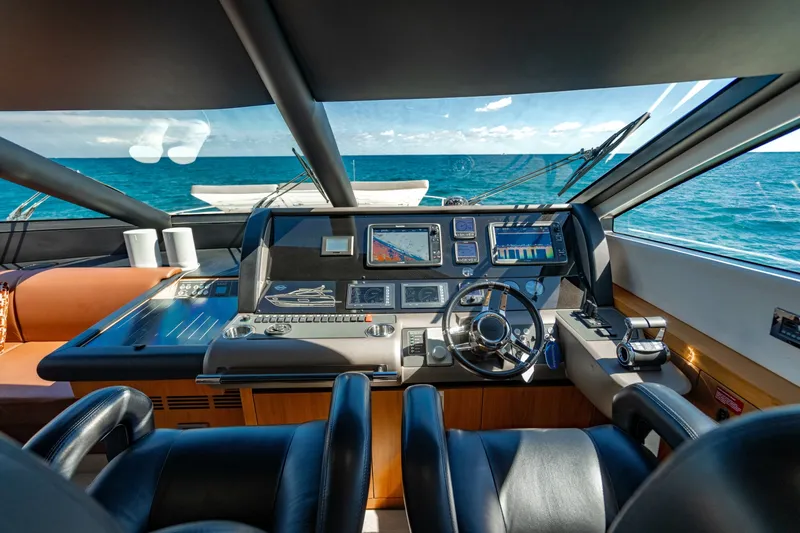 Slide: The Image of Sunseeker Manhattan 73 2014 - 6566030