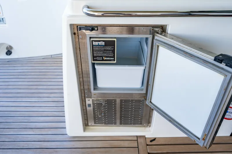 Slide: The Image of Sunseeker Manhattan 73 2014 - 6565946