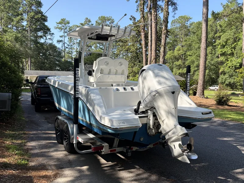 Slide: The Image of Edgewater 23 2019 - 6664193