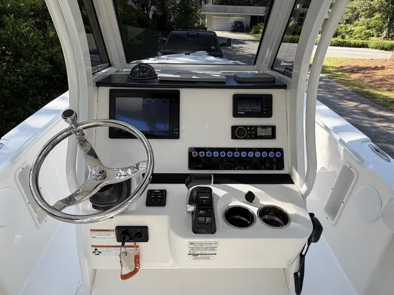Slide: The Image of Edgewater 23 2019 - 6664248