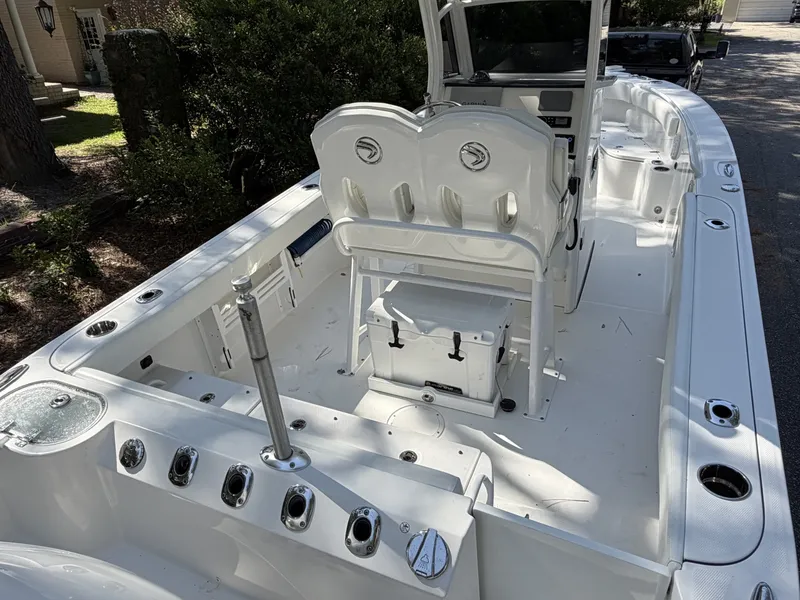 Slide: The Image of Edgewater 23 2019 - 6664823