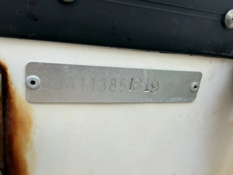 Slide: The Image of Edgewater 23 2019 - 6664888