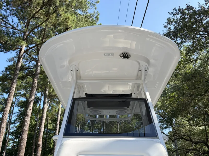 Slide: The Image of Edgewater 23 2019 - 6664206