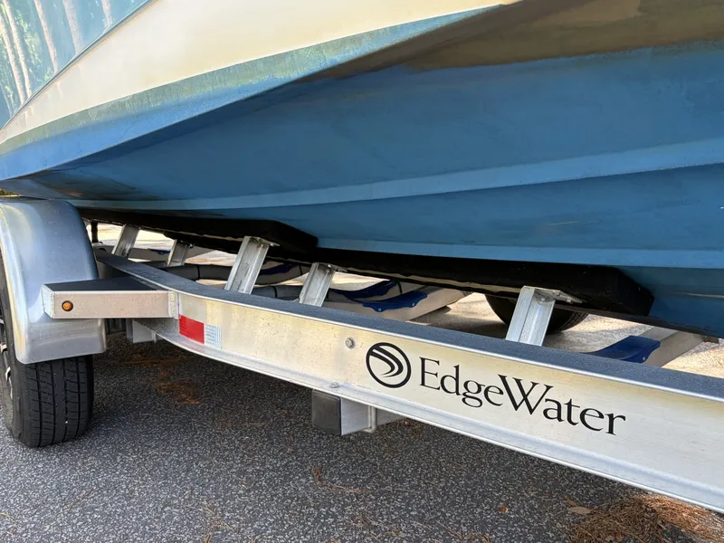 Slide: The Image of Edgewater 23 2019 - 6664198