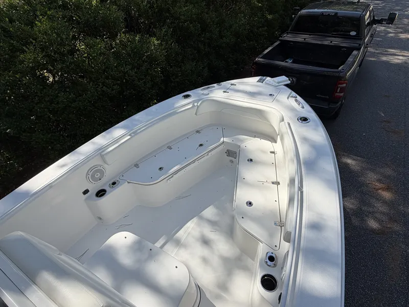 Slide: The Image of Edgewater 23 2019 - 6664195