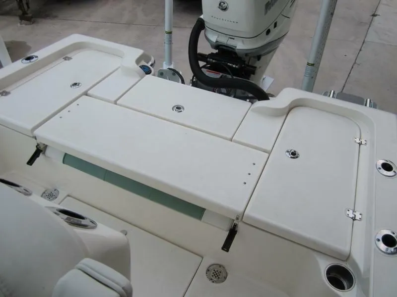 Slide: The Image of Shearwater 250 Carolina Bay 2021 - 7231089