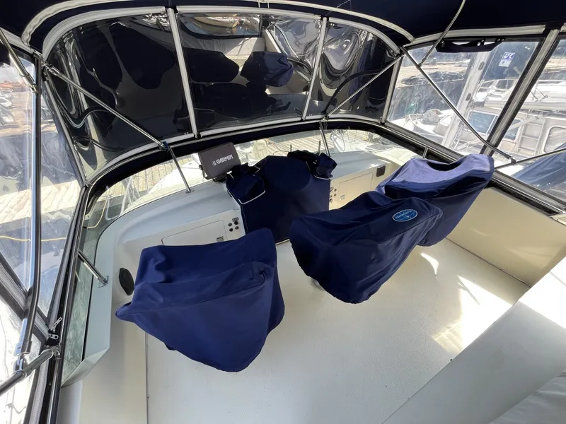 Slide: The Image of Tollycraft 30' Sport Cruiser 1989 - 6612225