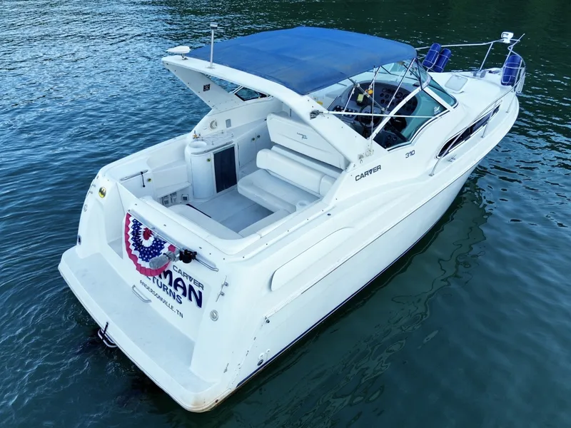 Slide: The Image of Carver Yachts 310 Mid Cabin Express 1996 - 6614008