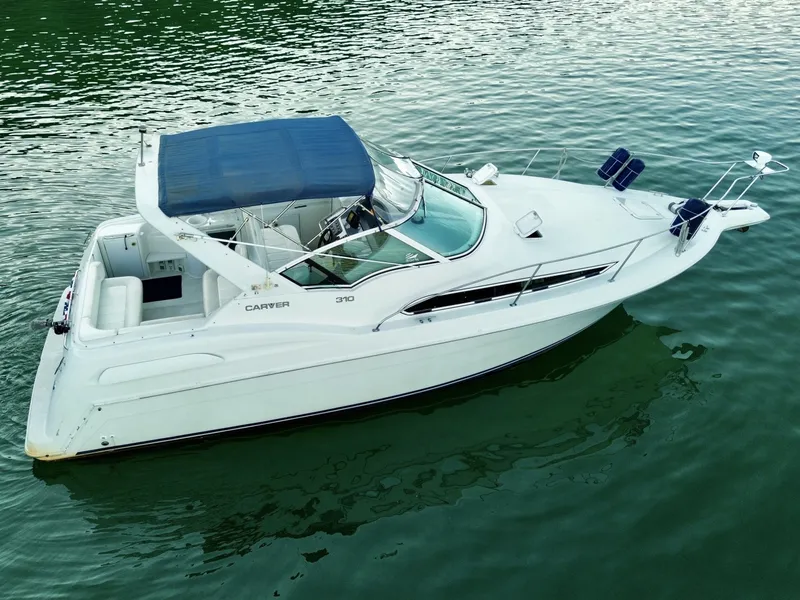 Slide: The Image of Carver Yachts 310 Mid Cabin Express 1996 - 6613998