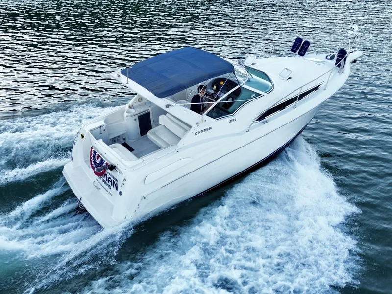 Slide: The Image of Carver Yachts 310 Mid Cabin Express 1996 - 6614203