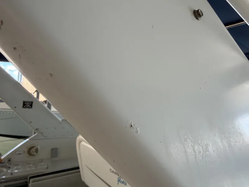 Slide: The Image of Carver Yachts 310 Mid Cabin Express 1996 - 6614144