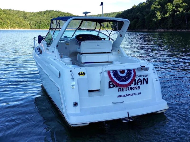 Slide: The Image of Carver Yachts 310 Mid Cabin Express 1996 - 6614006