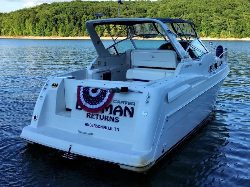 Slide: The Image of Carver Yachts 310 Mid Cabin Express 1996 - 6614010