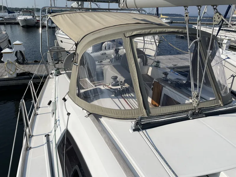 Slide: The Image of Beneteau 40 2010 - 7227919