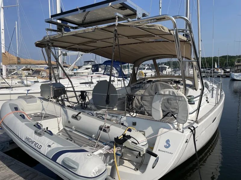 Slide: The Image of Beneteau 40 2010 - 7227911