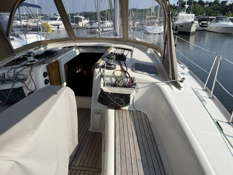 Slide: The Image of Beneteau 40 2010 - 7227915