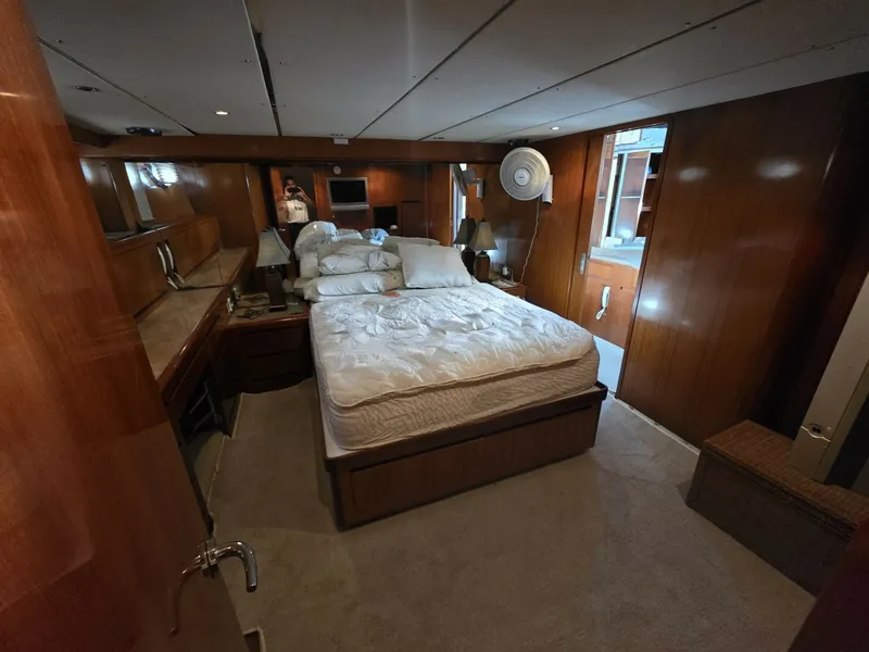 Slide: The Image of Ocean Alexander 60 Trawler 2000 - 6640268