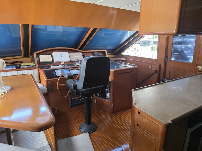 Slide: The Image of Ocean Alexander 60 Trawler 2000 - 7398529
