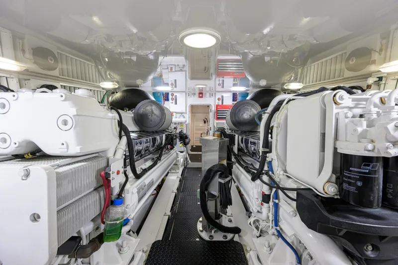 Slide: The Image of Viking 70 DESPERADO - Engine Room 2014 Viking 70 Convertible DESPERADO - 6654195