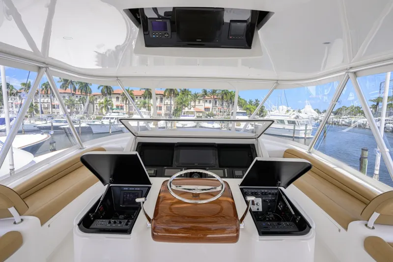 Slide: The Image of Viking 70 DESPERADO - Flybridge 2014 Viking 70 Convertible DESPERADO - 6654183