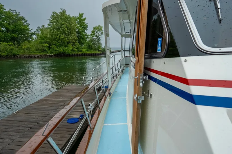 Slide: The Image of DeFever 53 Performance Offshore Cruiser 1988 - 6662813