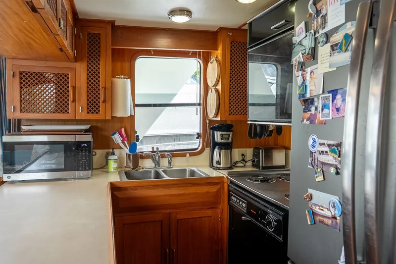 Slide: The Image of DeFever 53 Performance Offshore Cruiser 1988 - 6663524