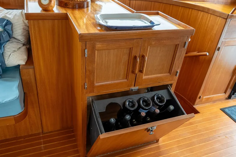 Slide: The Image of DeFever 53 Performance Offshore Cruiser 1988 - 6663579