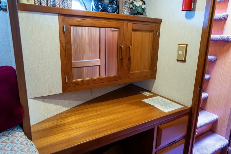 Slide: The Image of DeFever 53 Performance Offshore Cruiser 1988 - 6663837