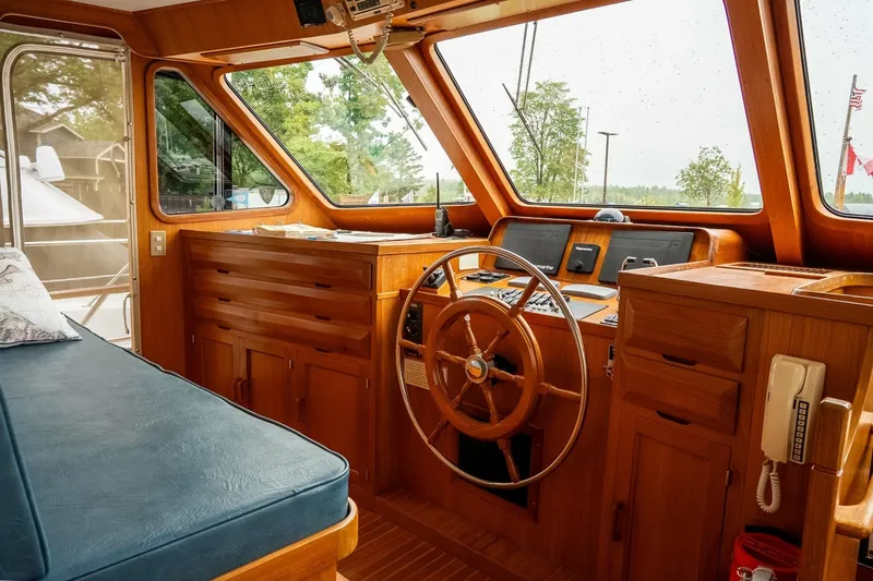 Slide: The Image of DeFever 53 Performance Offshore Cruiser 1988 - 6663311