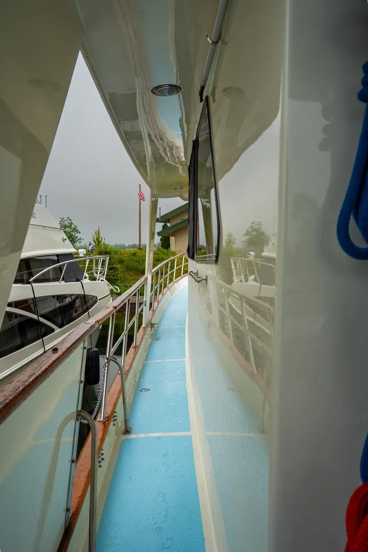 Slide: The Image of DeFever 53 Performance Offshore Cruiser 1988 - 6662968