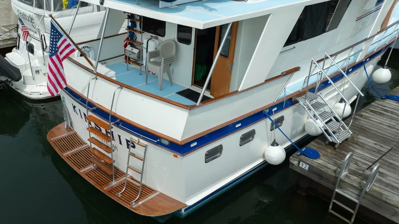 Slide: The Image of DeFever 53 Performance Offshore Cruiser 1988 - 6662516