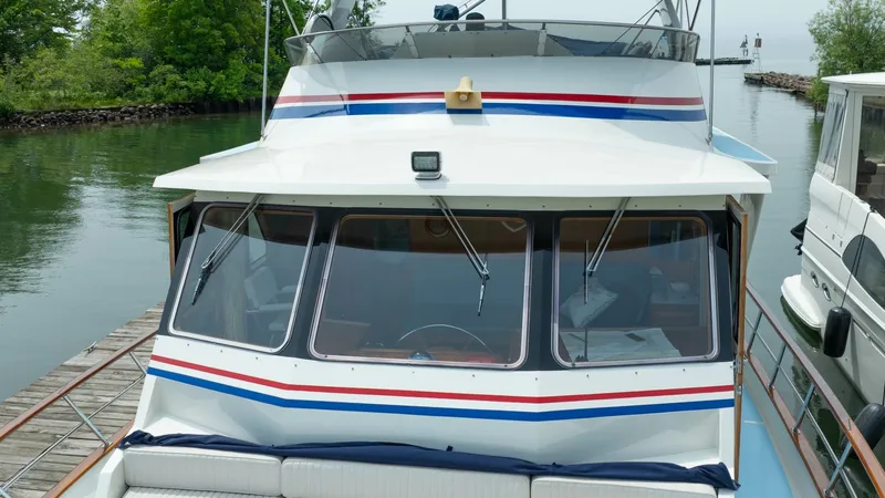 Slide: The Image of DeFever 53 Performance Offshore Cruiser 1988 - 6662592