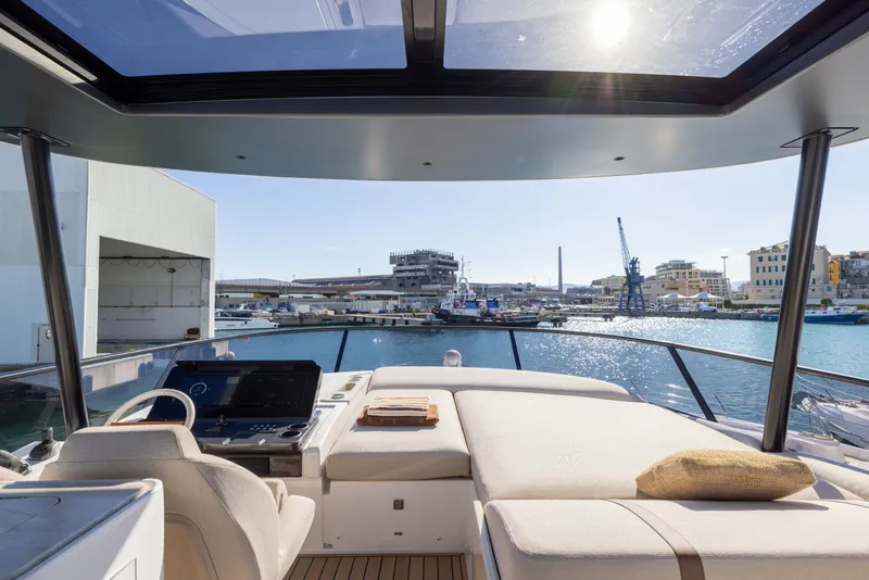 The Image of Azimut Fly 82 2027 - 6835376