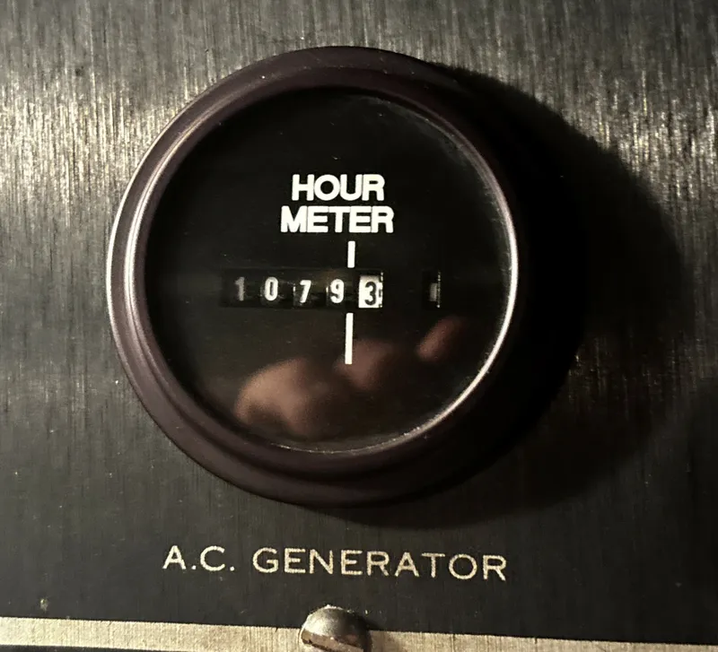 Slide: The Image of Generator Hour Meter - 6716137