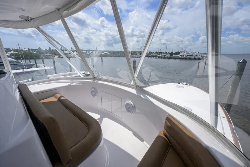 Slide: The Image of 2009 Viking 50 Convertible  - 7310006