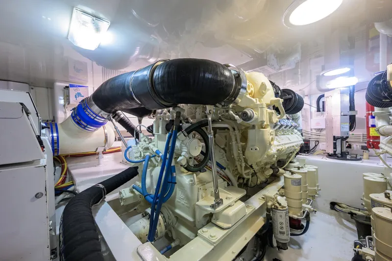 Slide: The Image of 2009 Viking 50 Convertible  - 7310018
