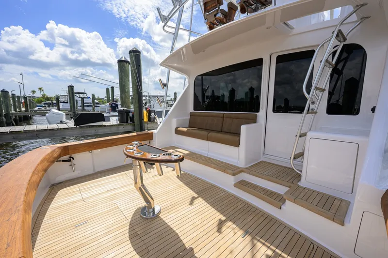 Slide: The Image of 2009 Viking 50 Convertible  - 7310009