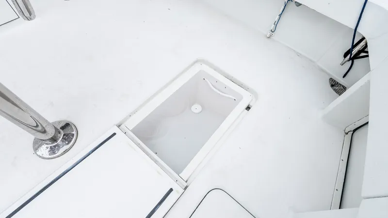 Slide: The Image of Viking 50 Convertible 2000 - 6671605