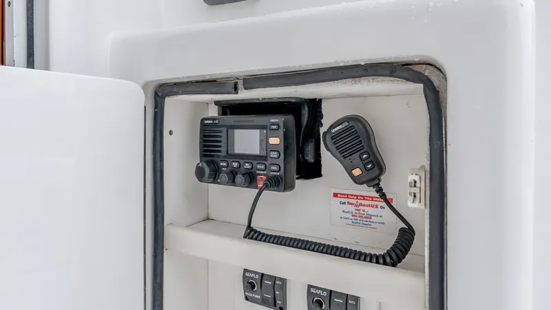 Slide: The Image of Viking 50 Convertible 2000 - 6671582