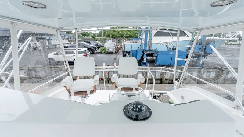 Slide: The Image of Viking 50 Convertible 2000 - 6671589