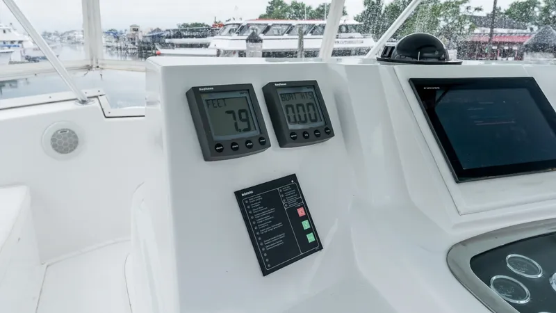 Slide: The Image of Viking 50 Convertible 2000 - 6671595