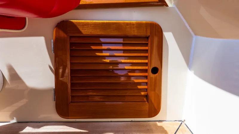 Slide: The Image of Hinckley Yachts Talaria 29R 2005 - 6675538