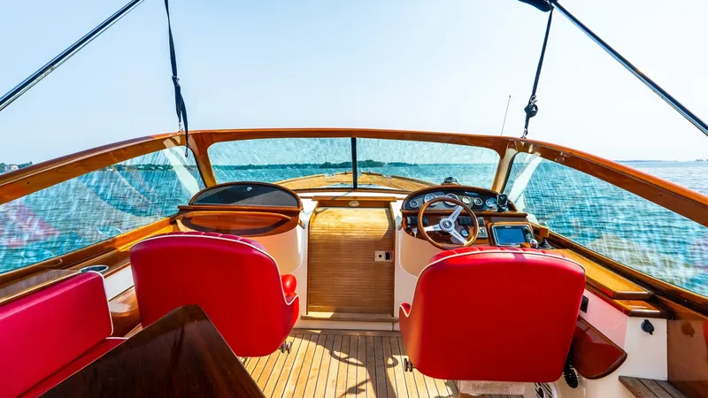 Slide: The Image of Hinckley Yachts Talaria 29R 2005 - 6675402