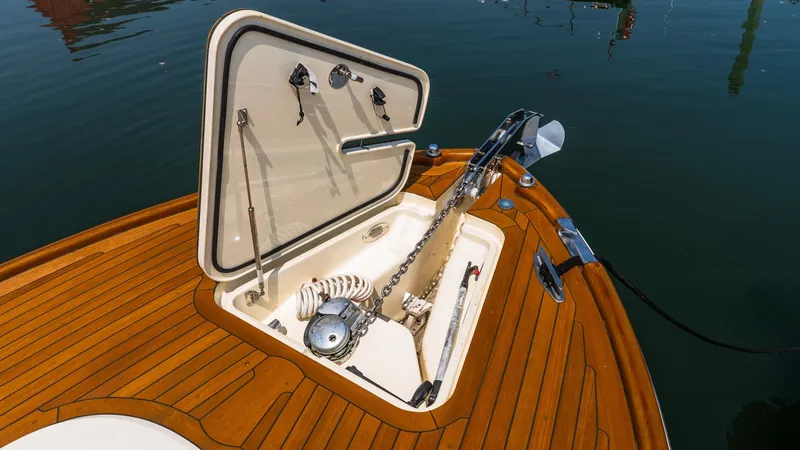 Slide: The Image of Hinckley Yachts Talaria 29R 2005 - 6675539