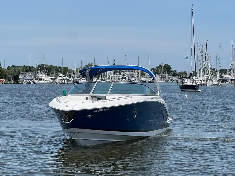 The Image of Regal 3200 Bowrider 2016 - undefined