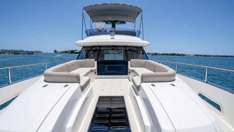 Slide: The Image of Azimut Magellano 50 2012 - 6681602