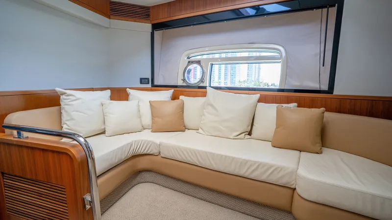 Slide: The Image of Azimut Magellano 50 2012 - 6681615