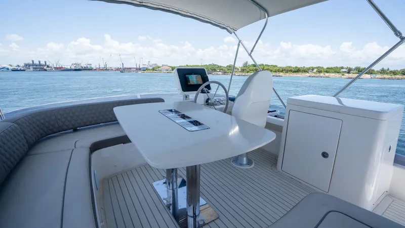 Slide: The Image of Azimut Magellano 50 2012 - 6681591